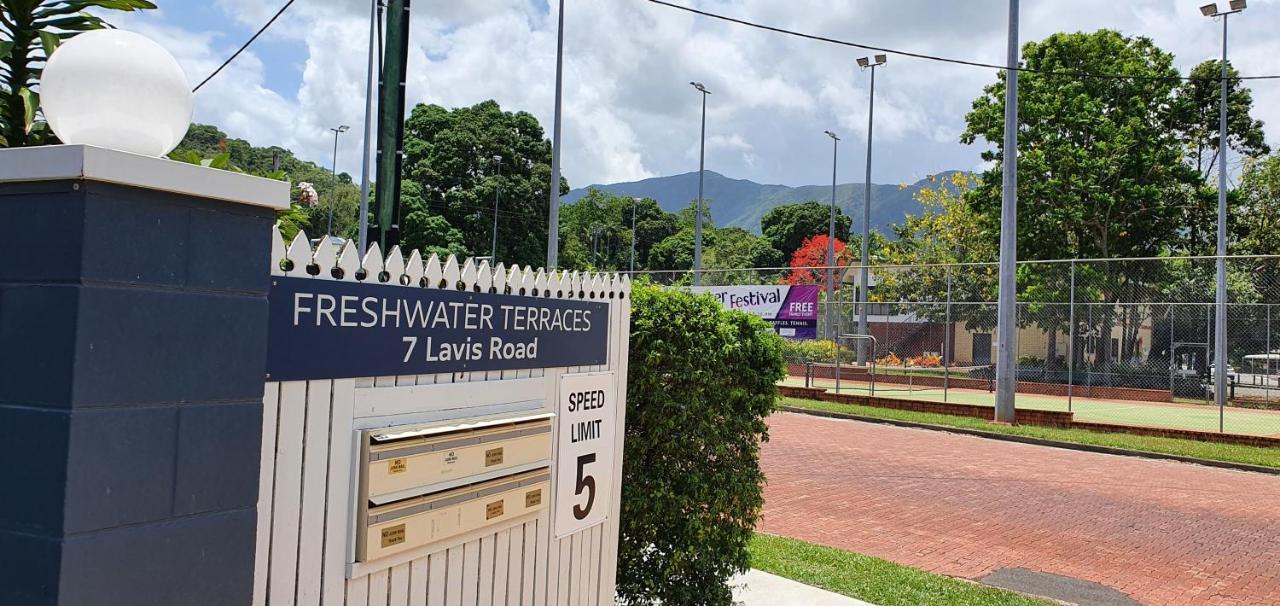 Cairns - "Home Away From Home" - Scenic & Peaceful Luaran gambar
